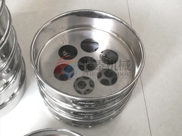 標準土壤篩也被稱為土壤篩，土壤檢驗篩，土壤分析篩，土壤振篩機等等
